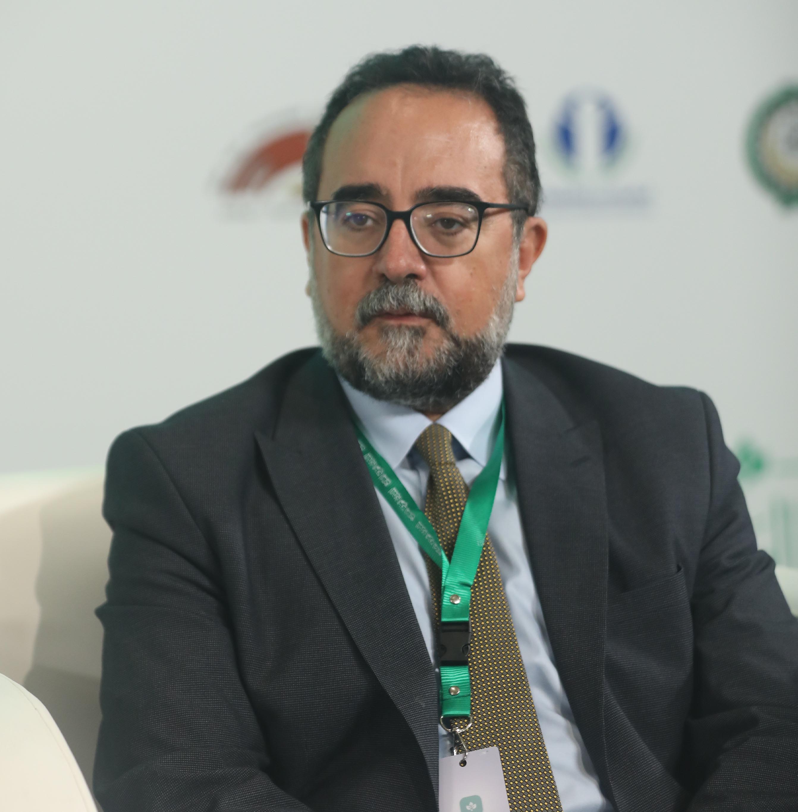 أ.د. طارق تمراز