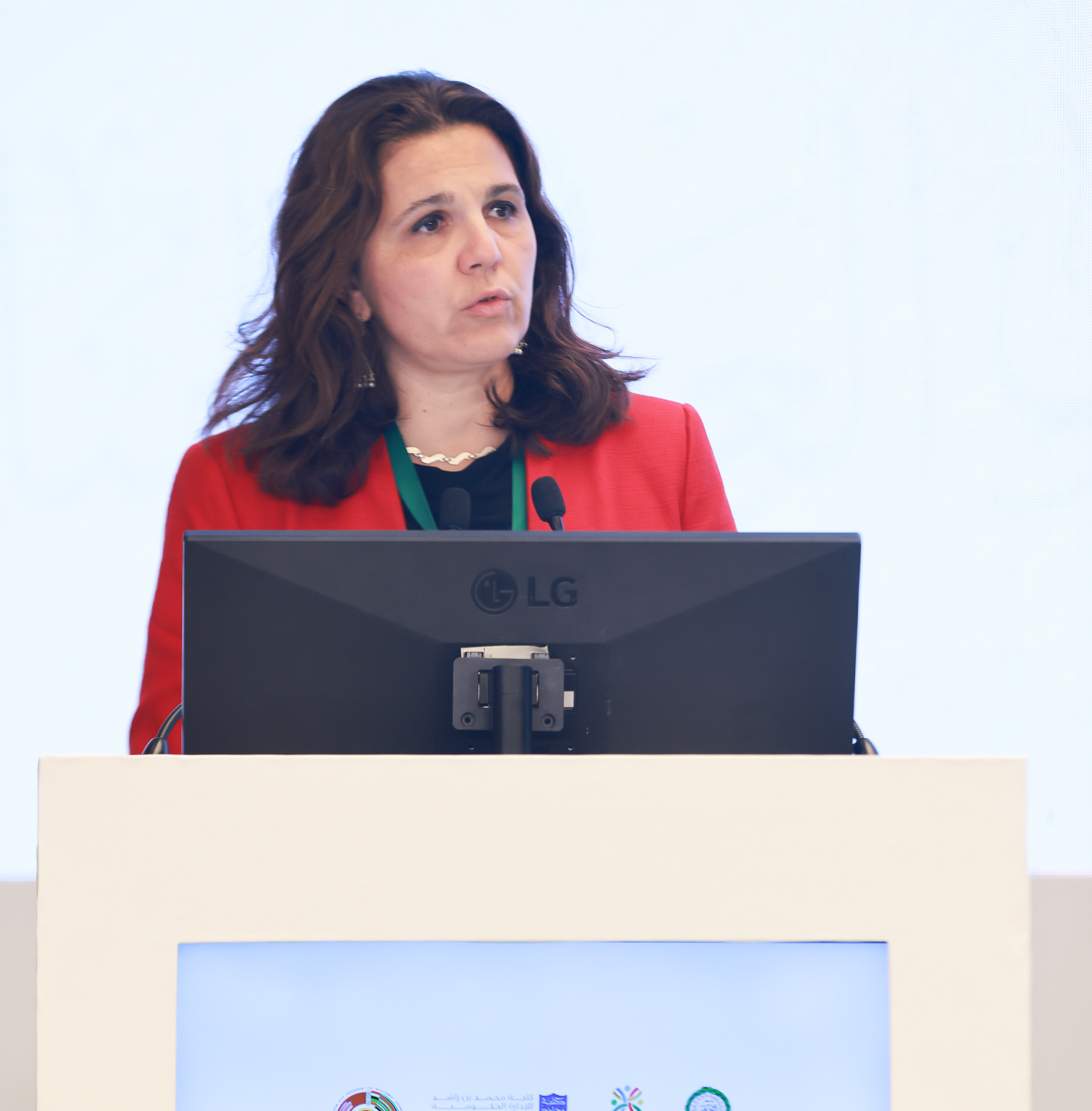 د. سفيتلانا إدميدس