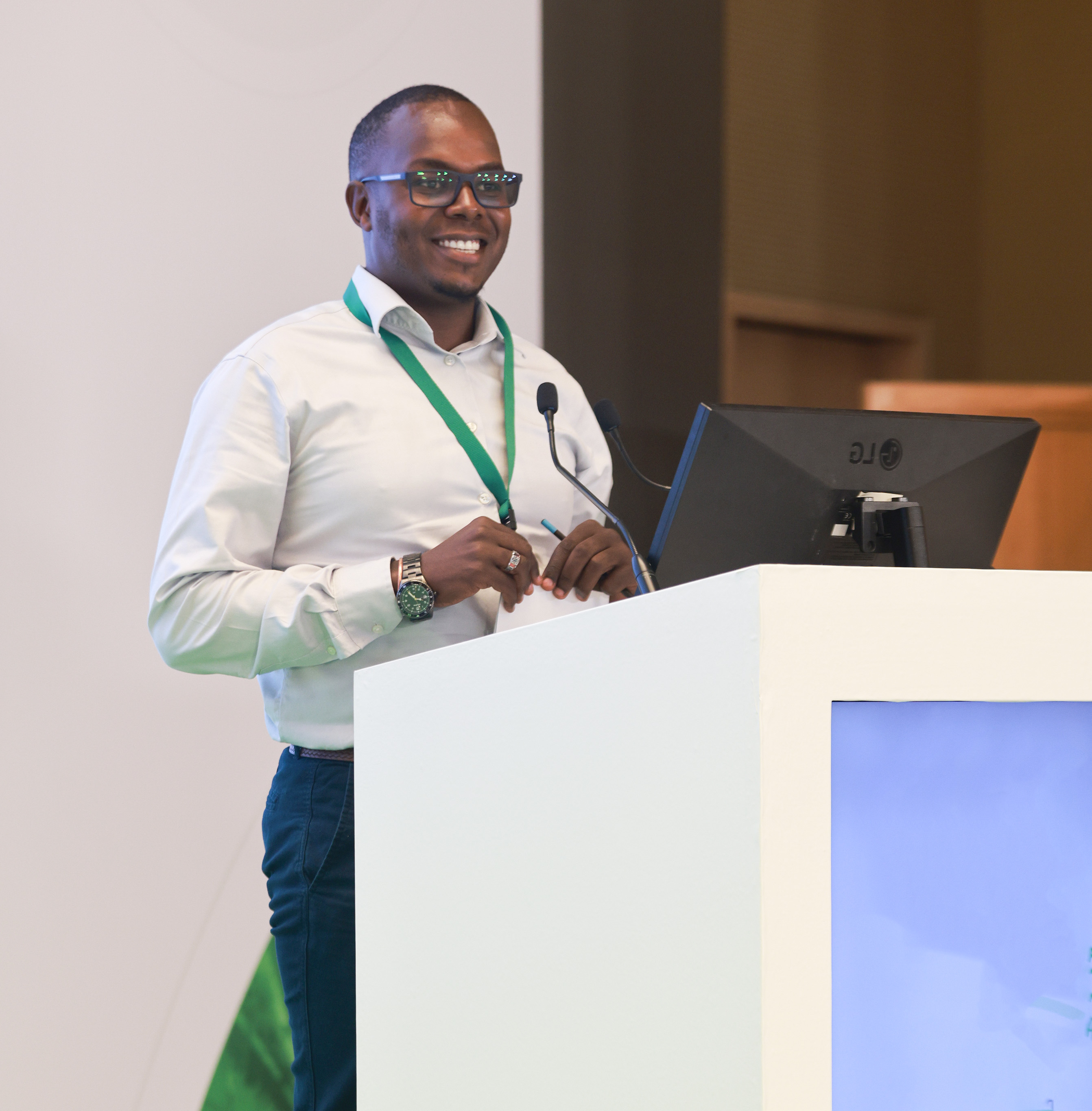 السيد إينوك سينغوي