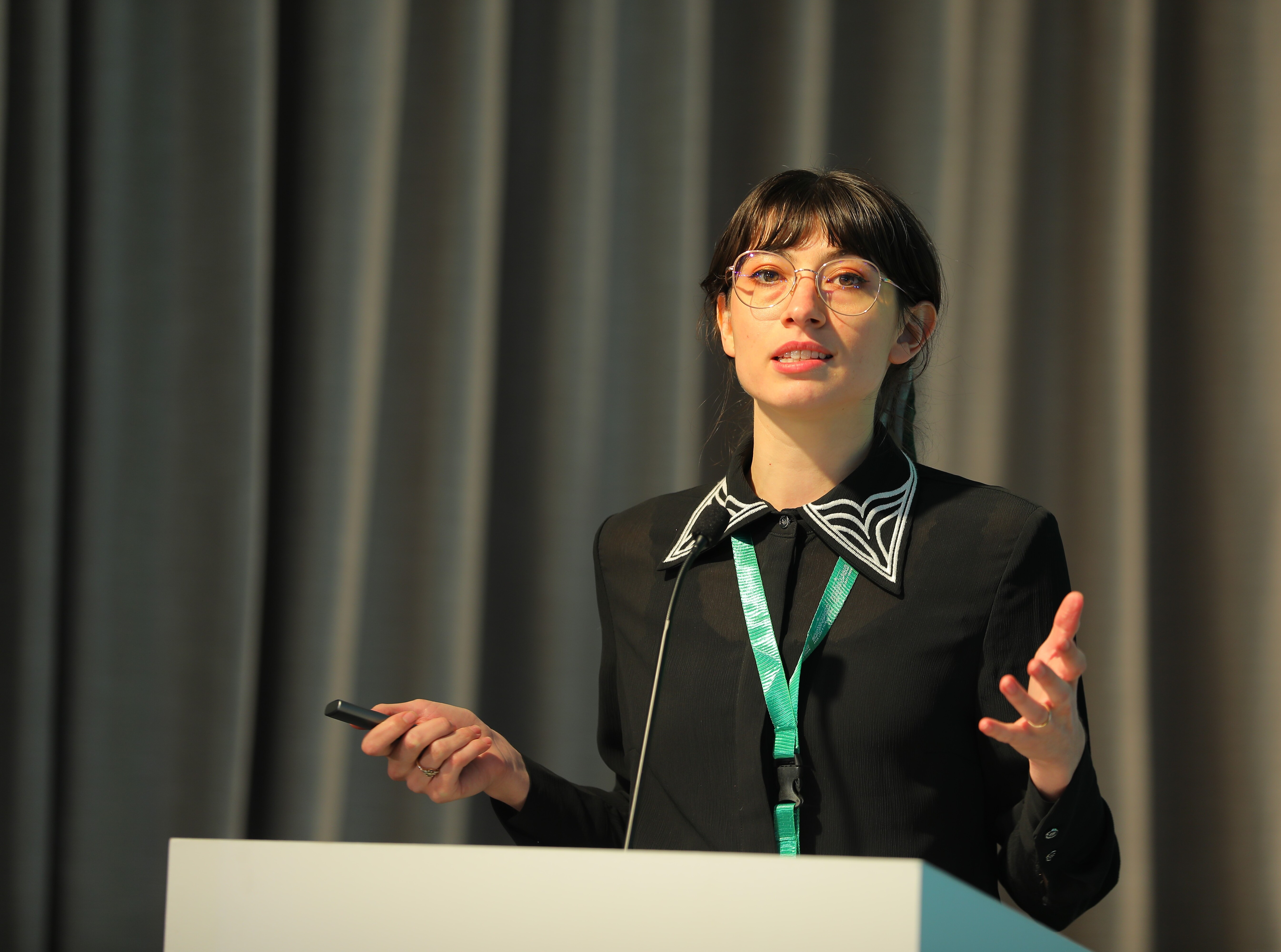 د. آنييك شومان